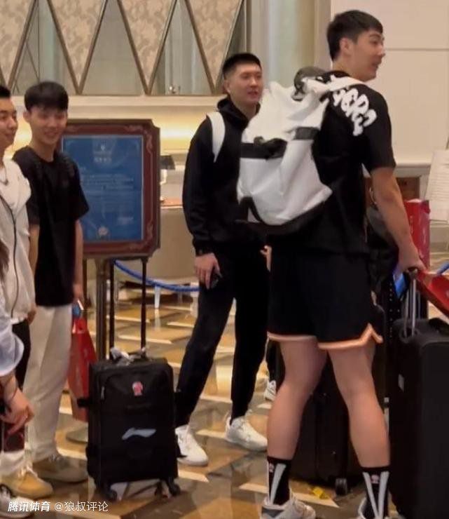 亚洲成a人v欧美综合天堂麻豆
